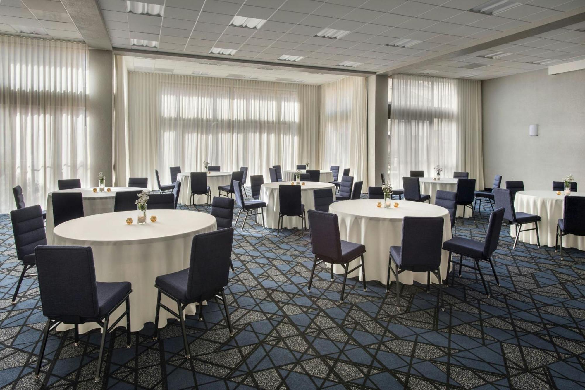 Courtyard By Marriott New Carrollton Landover Buitenkant foto