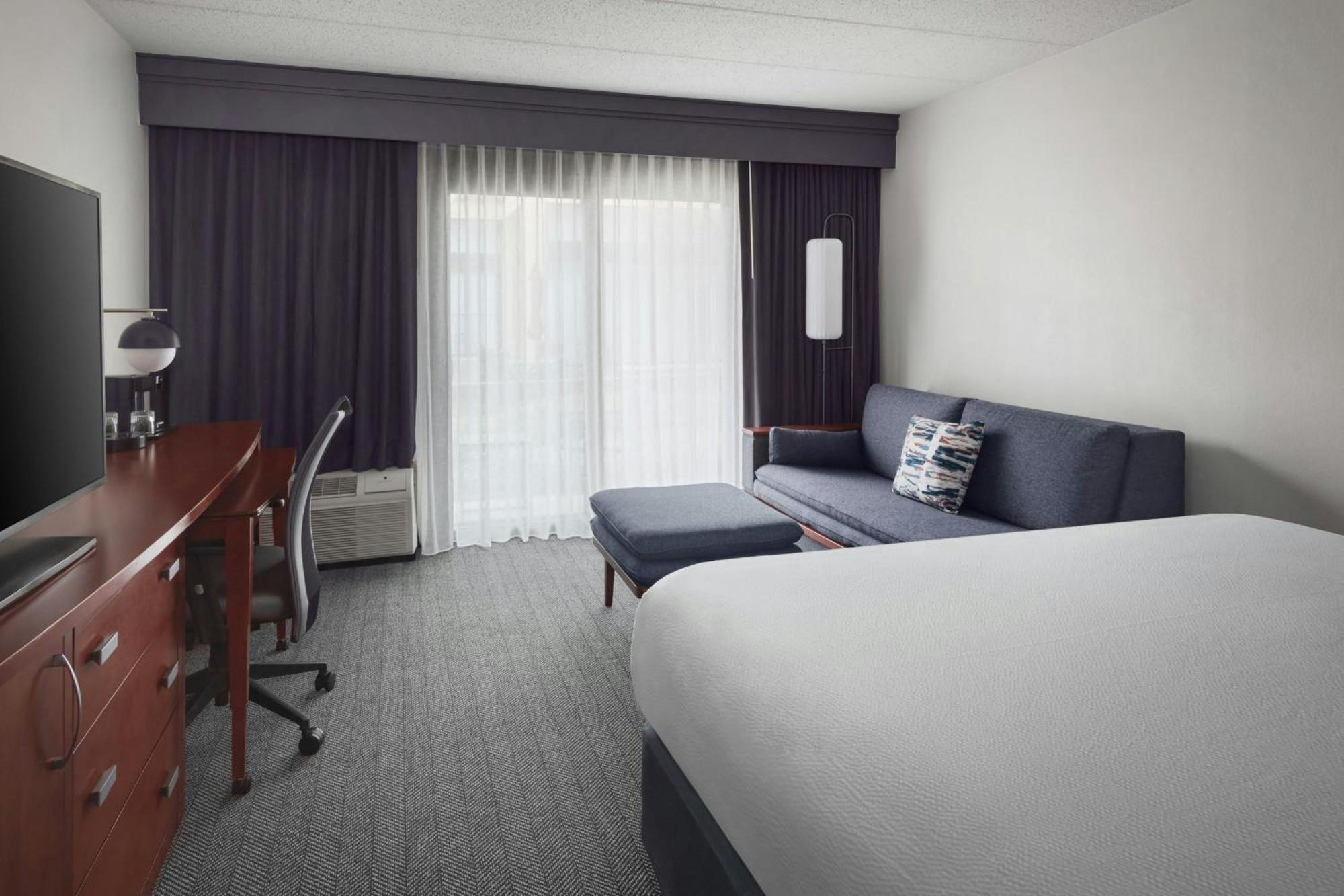Courtyard By Marriott New Carrollton Landover Buitenkant foto