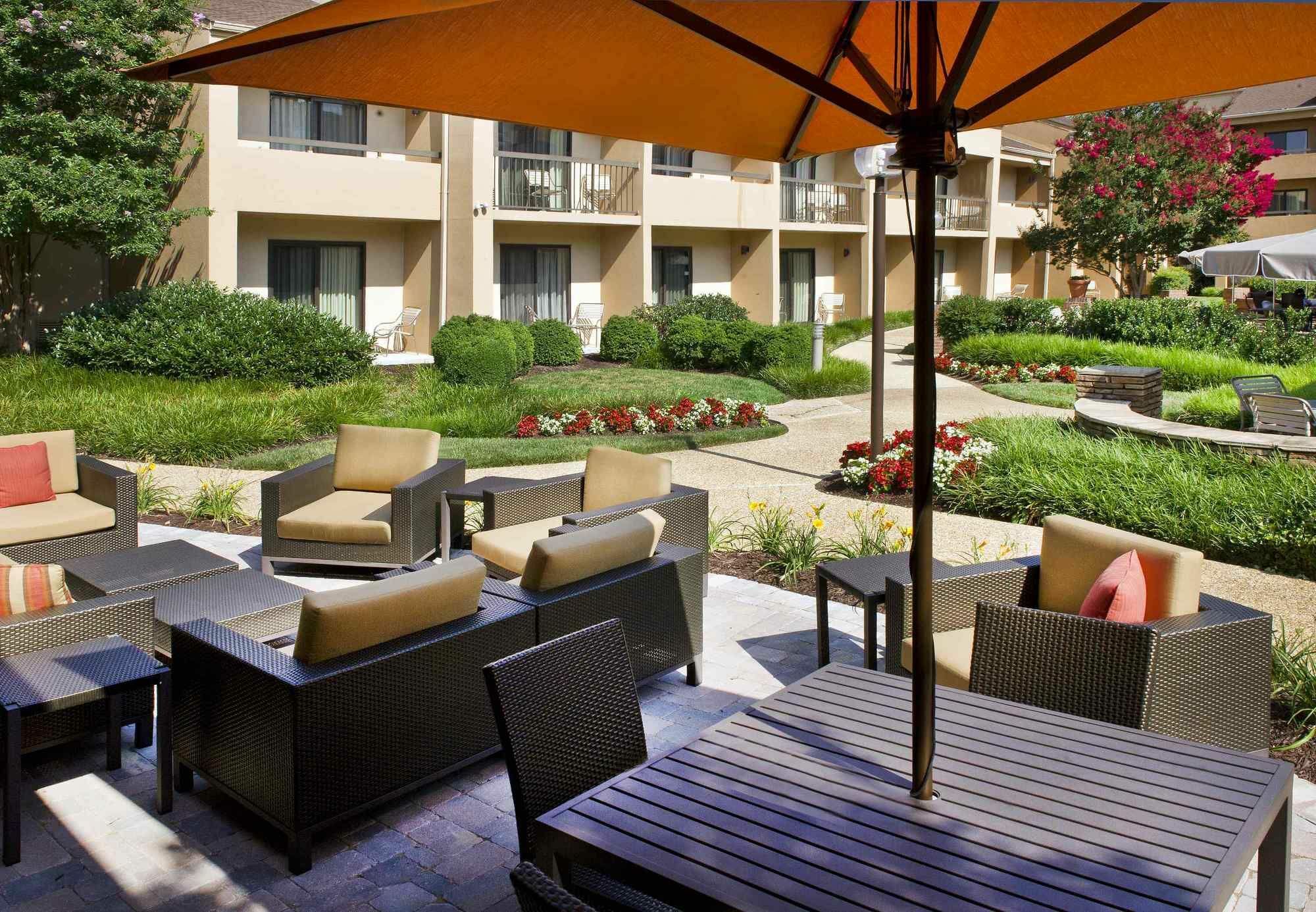 Courtyard By Marriott New Carrollton Landover Buitenkant foto